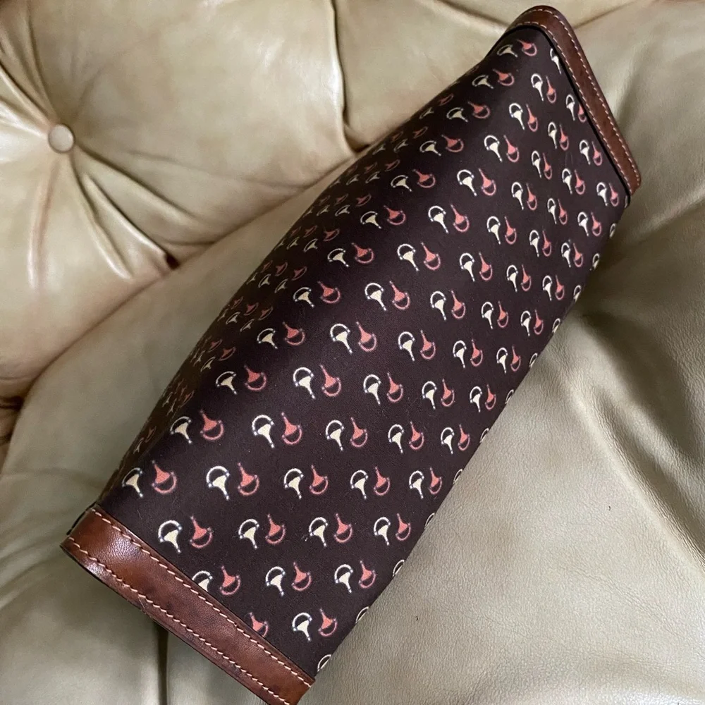 Vintage Gucci LKNW Oversized Clutch Toiletry Bag Horsebit Logo Fabric/Leather
